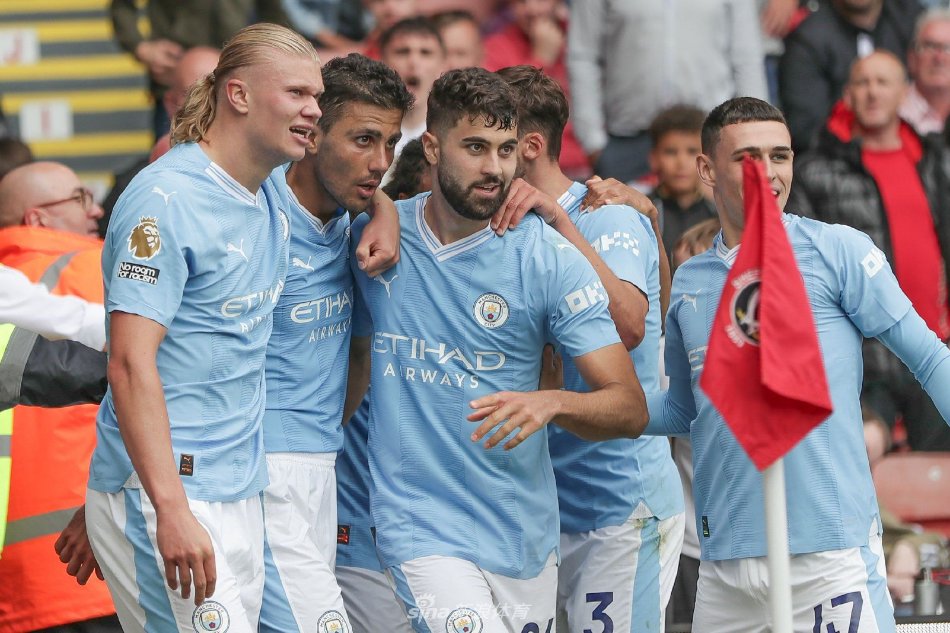 在目睹这一 在目睹这一